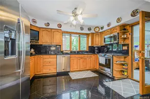 163 Bennett Ave, New York, NY 10312 - Photo 13