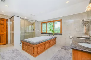 163 Bennett Ave, New York, NY 10312 - Photo 21