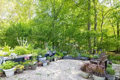 16 Bowditch Road, Shelter Island, NY 11964 - Photo 23
