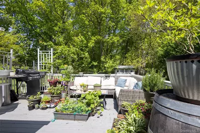 16 Bowditch Road, Shelter Island, NY 11964 - Photo 21