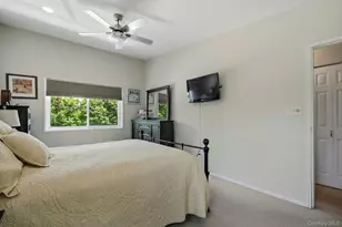 200 Lexington Ave, Oyster Bay, NY 11771 - Photo 29