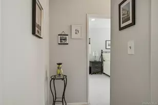 200 Lexington Ave, Oyster Bay, NY 11771 - Photo 25