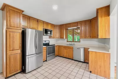 43 Tanya Lane, Mahopac, NY 10541 - Photo 11