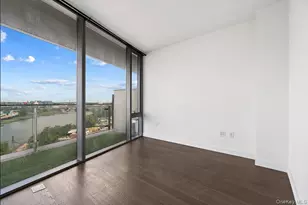 131-05 40 Rd, Flushing, NY 11354 - Photo 13
