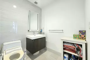 131-05 40 Rd, Flushing, NY 11354 - Photo 17