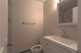 185 Magnolia Dr, Selden, NY 11784 - Photo 11