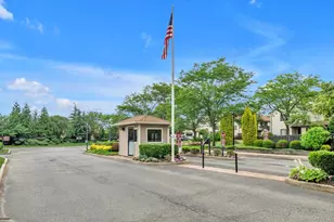 100 Daly Blvd, Oceanside, NY 11572 - Photo 3