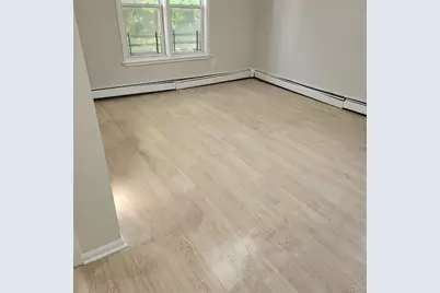 70 Elm Avenue #Right, Mount Vernon, NY 10550 - Photo 5