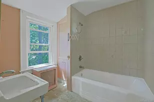 333 S Middletown Rd, Nanuet, NY 10954 - Photo 19