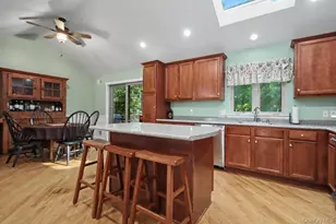 160 Lake Shore Dr E, Rock Hill, NY 12775 - Photo 15