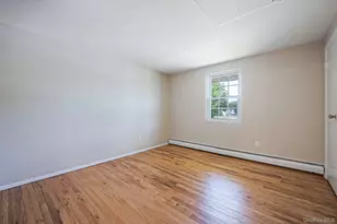 2 Barry Ln, Mount Sinai, NY 11766 - Photo 25