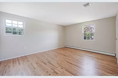 2 Barry Lane, Mount Sinai, NY 11766 - Photo 23