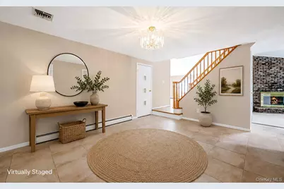 2 Barry Lane, Mount Sinai, NY 11766 - Photo 3