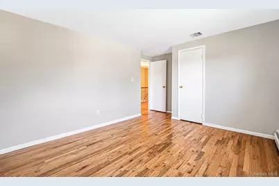2 Barry Lane, Mount Sinai, NY 11766 - Photo 21