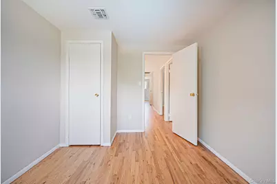 2 Barry Lane, Mount Sinai, NY 11766 - Photo 27