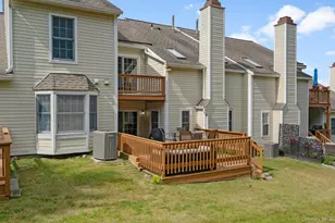 27 Spruce Ridge Dr, Fishkill, NY 12524 - Photo 23