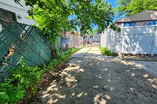 166-04 144th Ave, Jamaica, NY 11434 - Photo 19