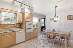 22 Berry Ln, Centereach, NY 11720 - Photo 11