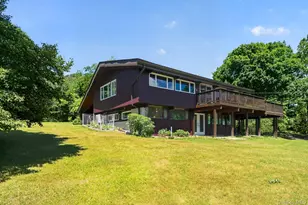 424 Laroe Rd, Chester, NY 10918 - Photo 3