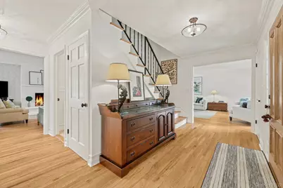 629 Scarborough Road, Briarcliff Manor, NY 10510 - Photo 3