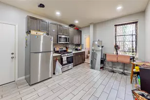 660 Warwick St, Brooklyn, NY 11207 - Photo 3