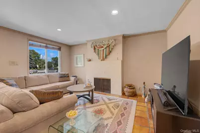 16 Walnut Road, East Rockaway, NY 11518 - Photo 3
