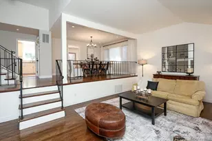 238 Birch Dr, Roslyn, NY 11576 - Photo 7
