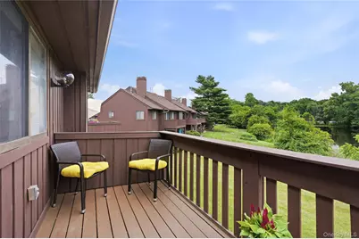 262 Old Farm Lane, Mohegan Lake, NY 10547 - Photo 21