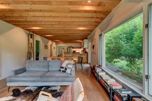 399 Delaware Dr, Narrowsburg, NY 12764 - Photo 17