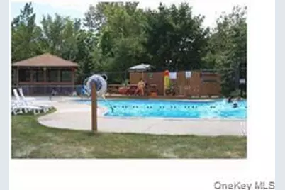 284 Sneden Place W #284, Spring Valley, NY 10977 - Photo 33