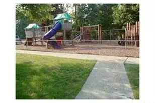 284 Sneden Pl W, Spring Valley, NY 10977 - Photo 35