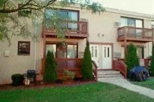 284 Sneden Pl W, Spring Valley, NY 10977 - Photo 39