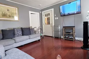 102-06 213th St, Queens Village, NY 11429 - Photo 3