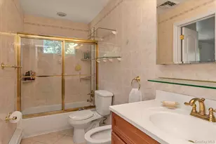 330 Bayville Ave, Bayville, NY 11709 - Photo 15