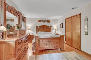 1304 Sycamore Ave, Bohemia, NY 11716 - Photo 15