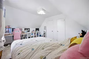 32-03 Clearview Expy, Bayside, NY 11361 - Photo 13