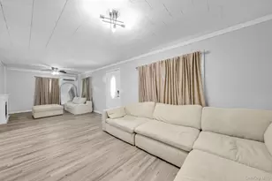 34 Weichers St, Ronkonkoma, NY 11779 - Photo 19