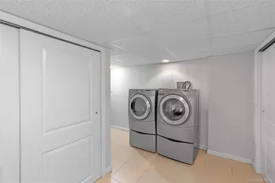 63 Lisa Drive, Northport, NY 11768 - Photo 11
