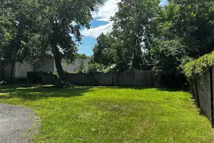 7 Columbus St, New Windsor, NY 12553 - Photo 3