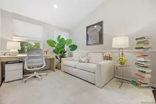 1054 Boston Post Rd, Rye, NY 10580 - Photo 15