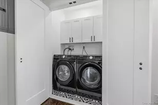 300 Demott Ave, Rockville Centre, NY 11570 - Photo 35