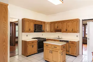 108-29 69th Ave, Forest Hills, NY 11375 - Photo 5