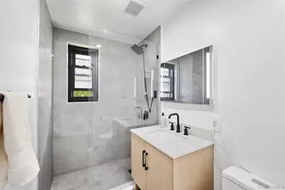 58-42 246th Crescent #1, Douglaston, NY 11362 - Photo 9