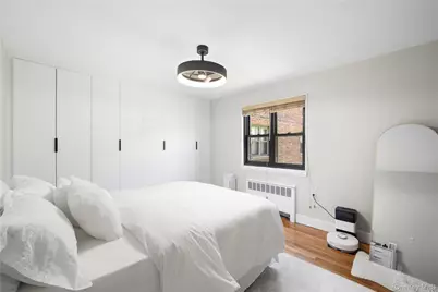 58-42 246th Crescent #1, Douglaston, NY 11362 - Photo 11