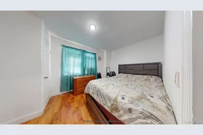 150-18 115th Drive, Jamaica, NY 11434 - Photo 9