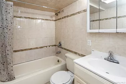 25A Reynolds Street #A, Huntington Station, NY 11746 - Photo 37