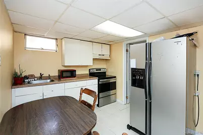 25A Reynolds Street #A, Huntington Station, NY 11746 - Photo 35