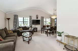 25A Reynolds St, Huntington Station, NY 11746 - Photo 13