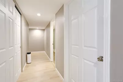 254 N Main Street, New City, NY 10956 - Photo 23