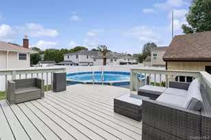 3612 Ladonia St, Seaford, NY 11783 - Photo 25
